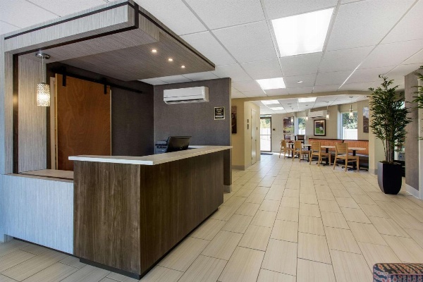 Gallus Stadium Park Inn, Ascend Hotel Collection image 6
